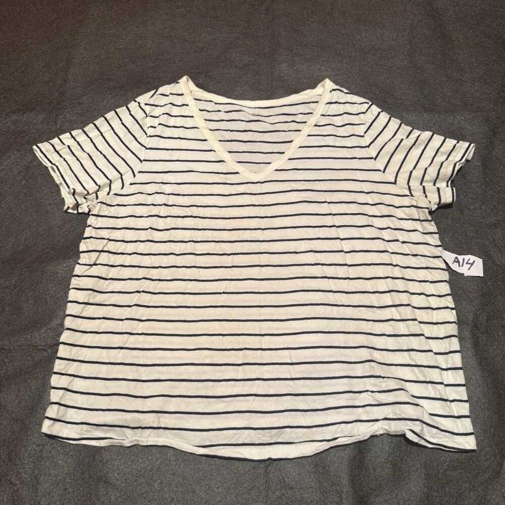 Old Navy Womens TShirt L Large White Black Striped Short Sleeve Tee Shirt Top